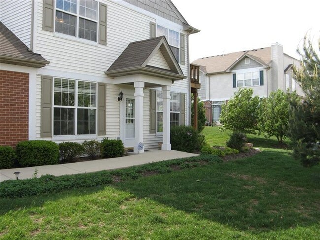 Building Photo - 24019 Walnut Cir