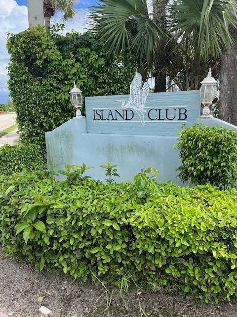 Primary Photo - 3841 Island Club Cir E