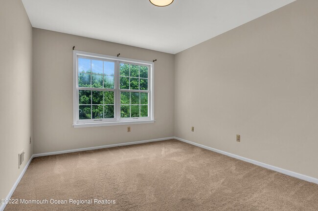 Building Photo - 7 Alpine Trail