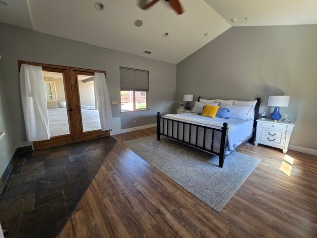 Building Photo - 3209 Silver Fox Dr