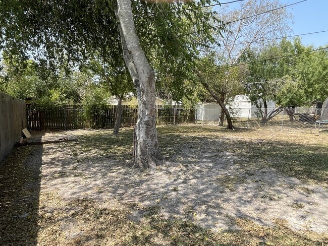 Building Photo - 139 Fannin St