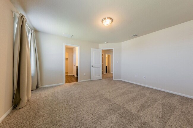 Building Photo - 1248 Fairhaven Gtwy