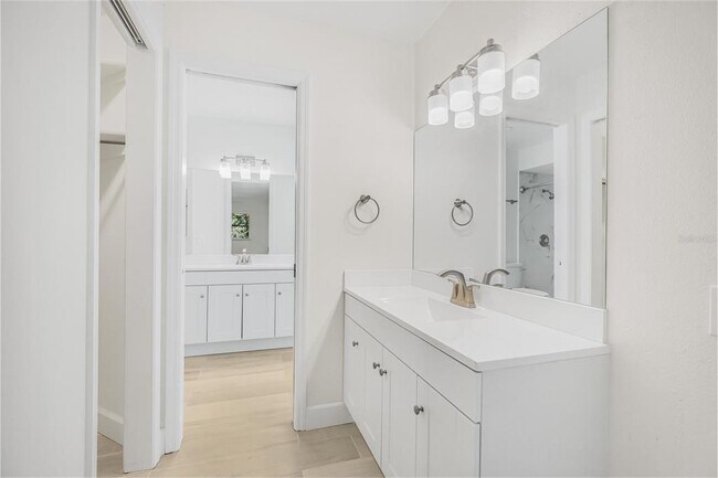 Building Photo - 2202 Cork Oak St W