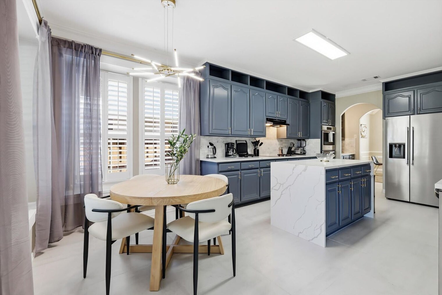 Building Photo - 4843 Golfside Dr