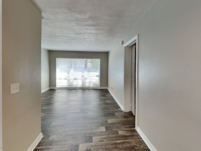 Building Photo - 6735 Gaillardia Rd S