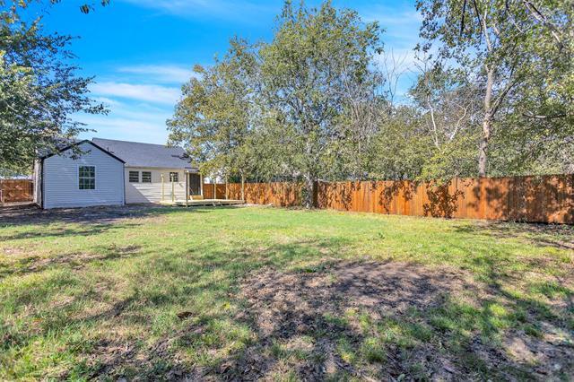 Building Photo - 904 N Virginia St