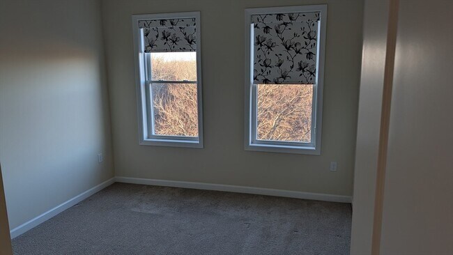 Building Photo - 110 Trotter Rd