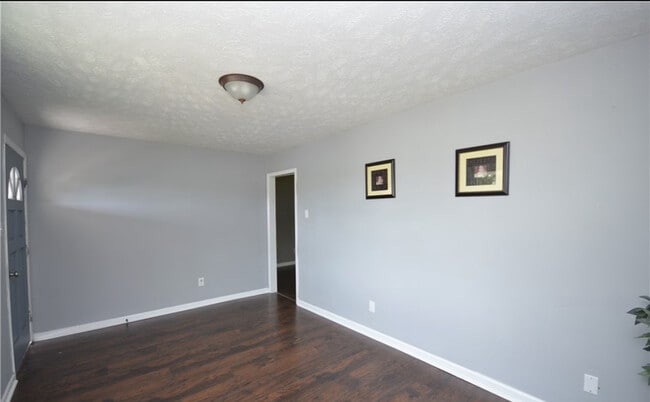 Building Photo - 544 Spruce St