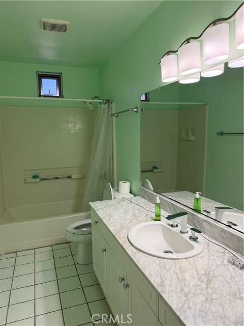 Building Photo - 23812 Los Codona Ave