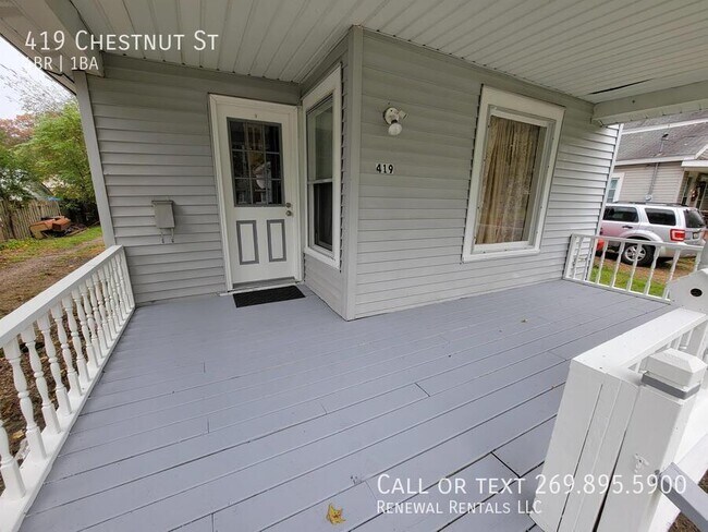 Building Photo - 419 Chestnut St