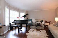 Building Photo - 3571 Sunderland Cir NE