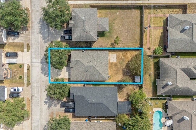 Building Photo - 21523 Juniper Meadows Dr