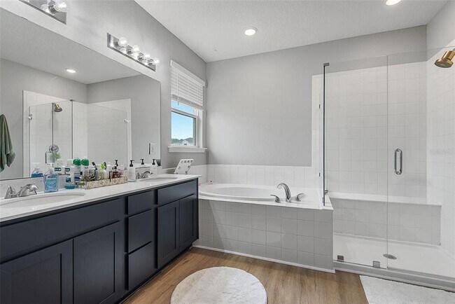 Building Photo - 26 Winged Elm Ct