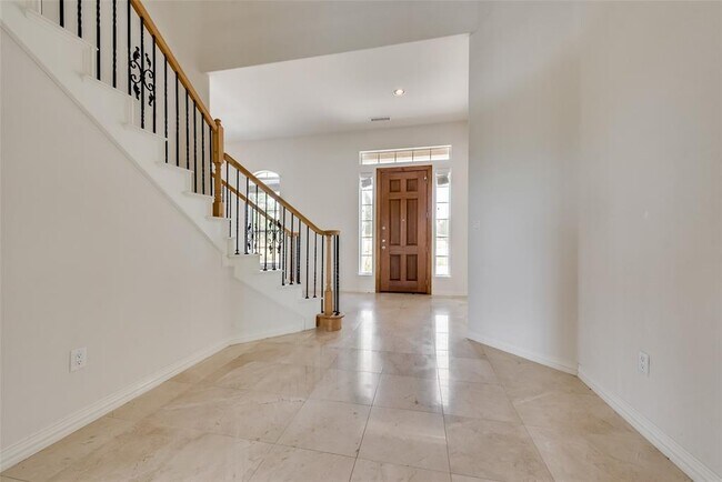 Building Photo - 1271 Carl Dr