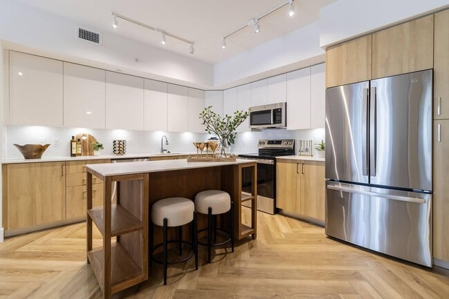 Building Photo - 11270 Channing Way