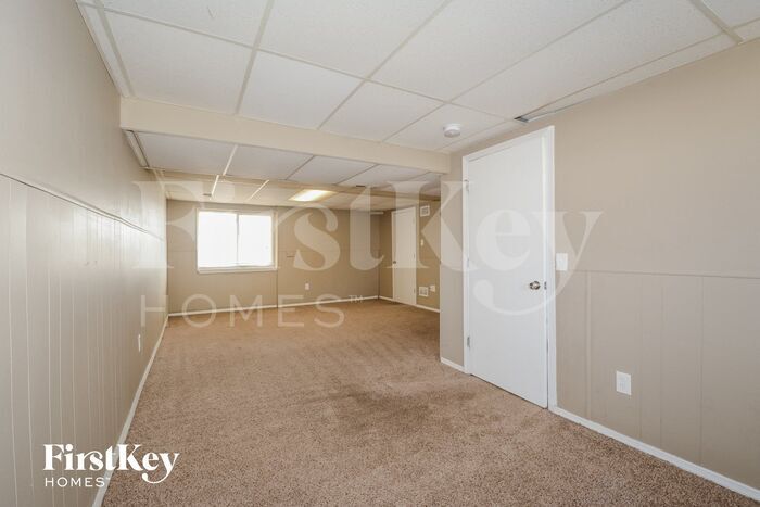 Building Photo - 12558 Evening Shade Dr