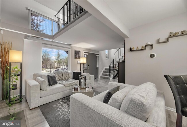 Building Photo - 7314 Split Rail Ln