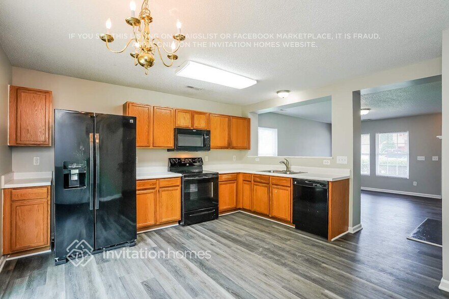 Building Photo - 2633 Quarry Ridge Ln