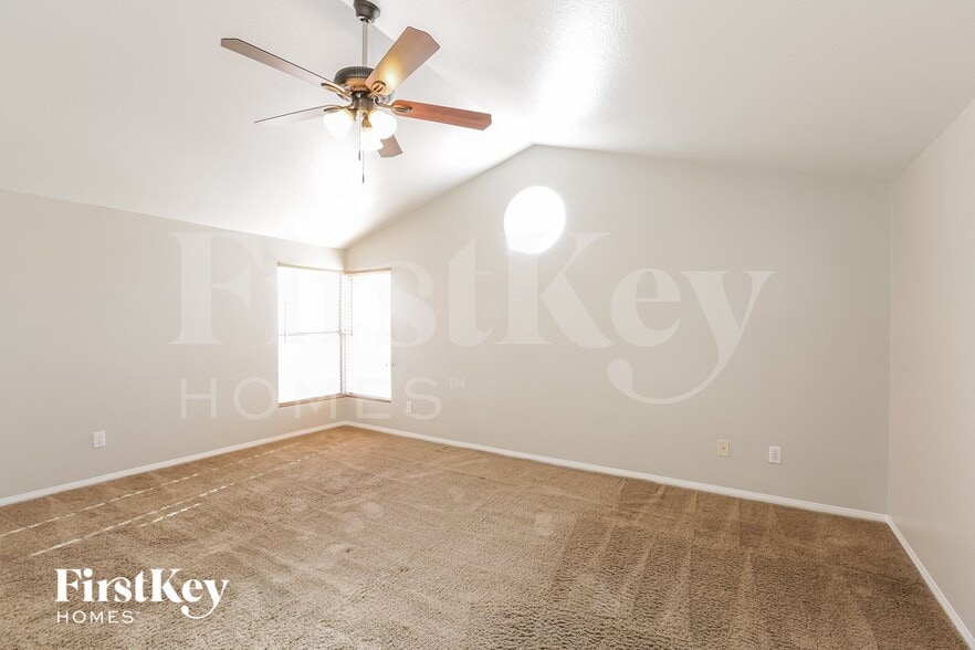 Building Photo - 7861 Mt Shasta Cir