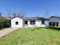 Building Photo - BEAUTIFUL 4 BEDROOM LEASE HOME IN HOUSTON....