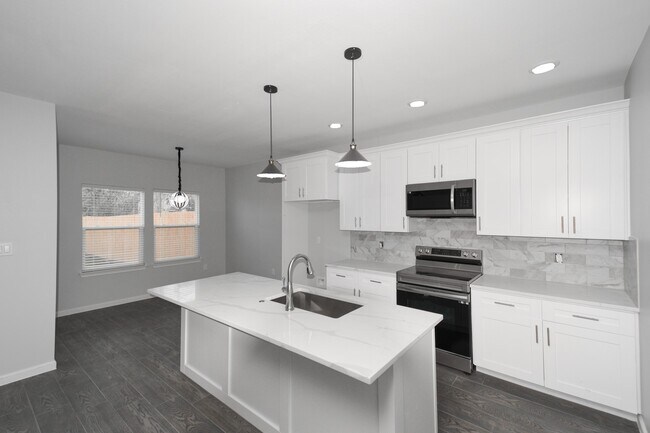 Building Photo - 4719 19th St