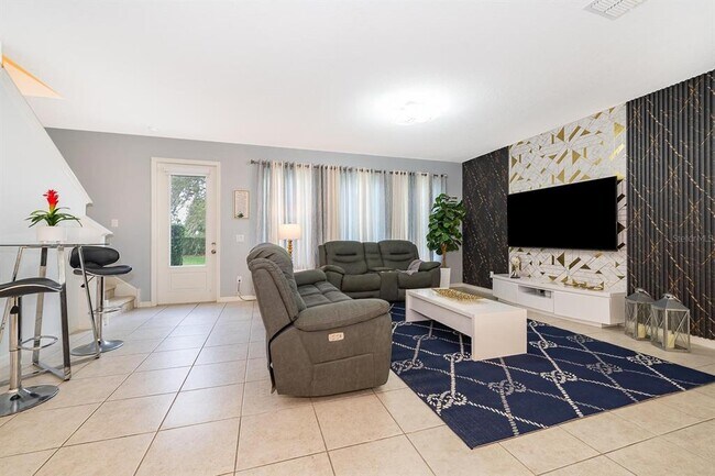 Building Photo - 664 Benoi Dr
