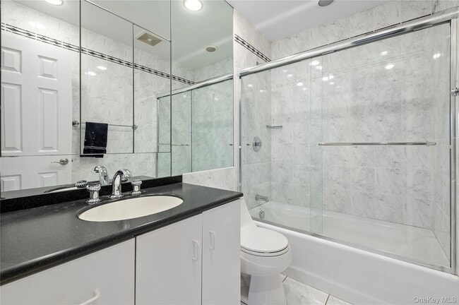 Building Photo - 20 Steuben Dr