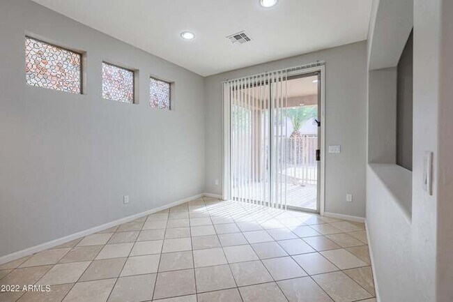 Building Photo - 17663 W Tasha Dr