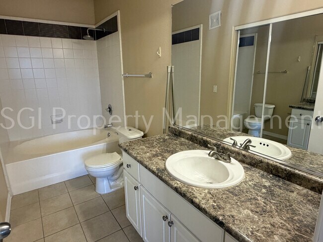 Building Photo - 6900 E Princess Dr