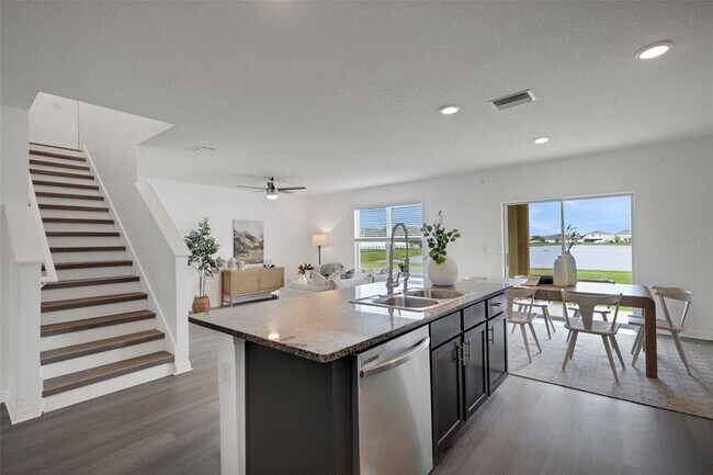 Building Photo - 232 Tierra Verde Way
