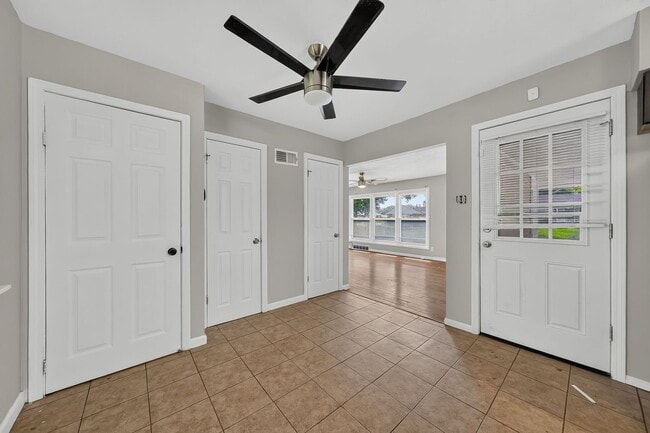 Building Photo - 2059 Wilbert Dr