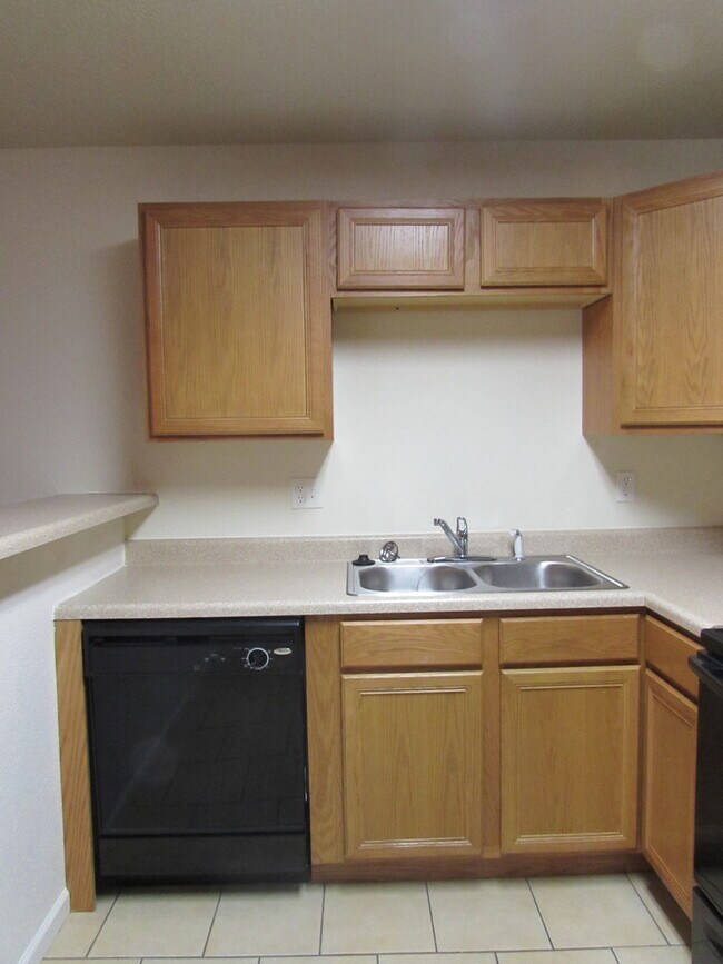 Building Photo - 20959 Harbor Ln