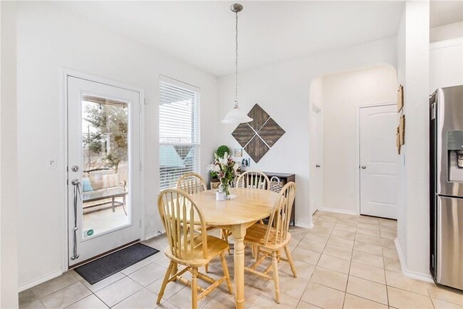 Building Photo - 12309 Calibri Ln