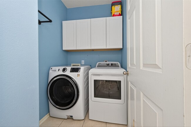 Building Photo - 20827 Rose Crossing Ln