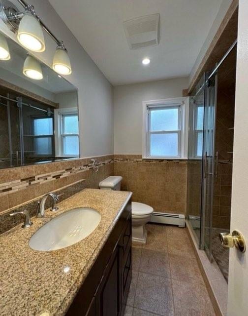 Building Photo - 32 Hazel St