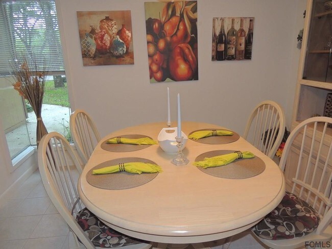 Building Photo - 13 Broadmore Cir