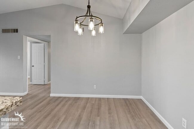 Building Photo - Beautiful 3Bdm 2Ba Home in Scottsdale!