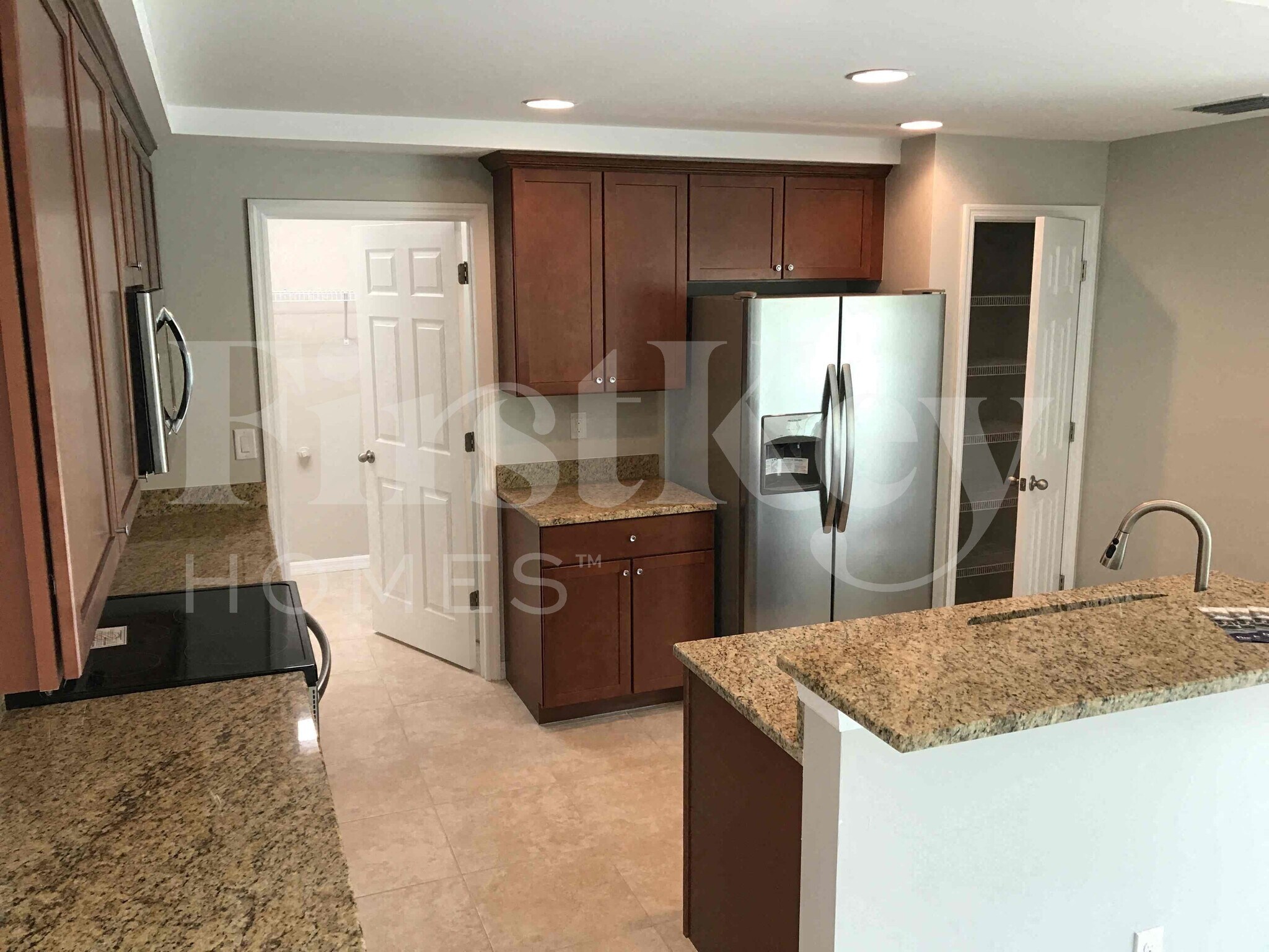 Building Photo - 2325 NW 34th Ave