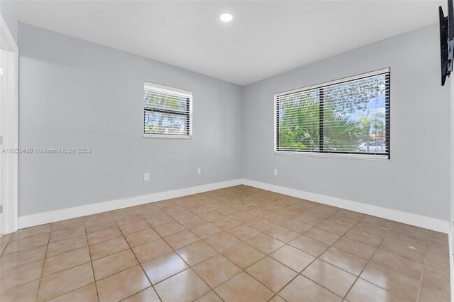 Building Photo - 14711 SW 61st Terrace