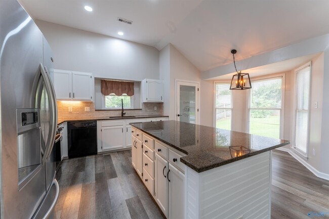 Building Photo - 112 Telluride Dr