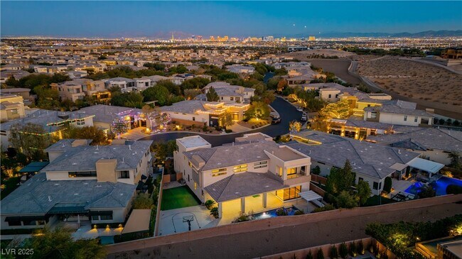 Building Photo - 94 Glade Hollow Dr