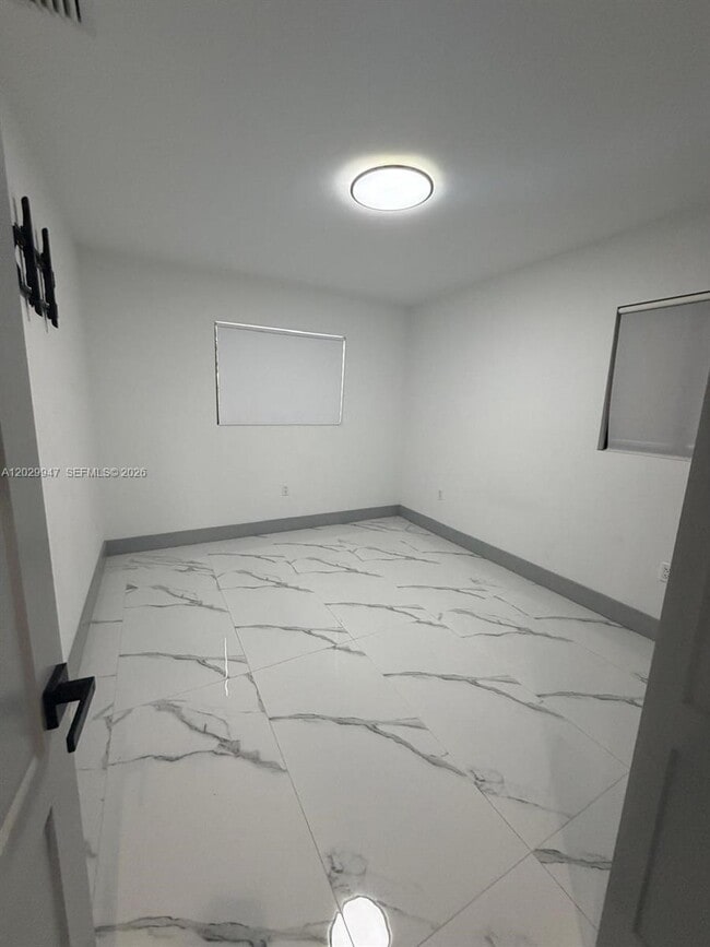 Building Photo - 5350 NW 174th Dr