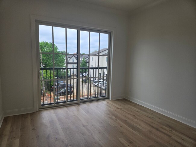 Building Photo - $1600 per bedroom. Brand new and waiting f...