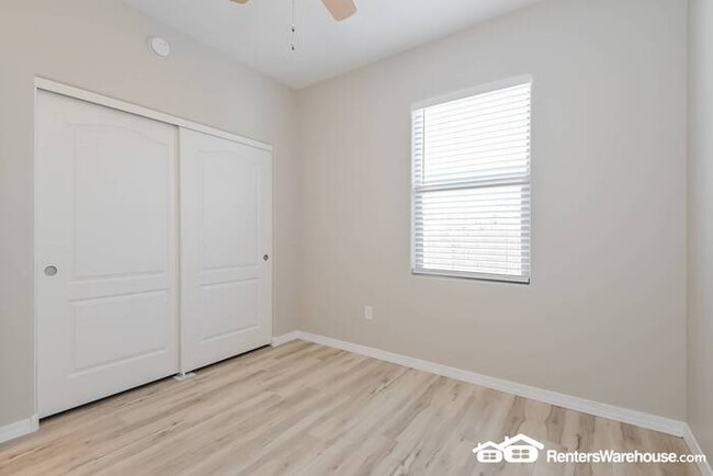 Building Photo - Recently updated 3 Bed, 2 Bath home in Tuc...