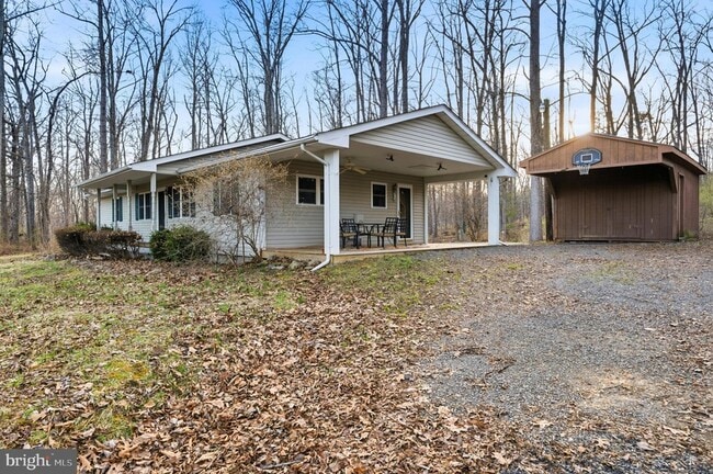 Building Photo - 1330 Jason Ln