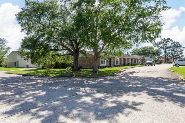 Building Photo - 1171 Park Meadow Dr