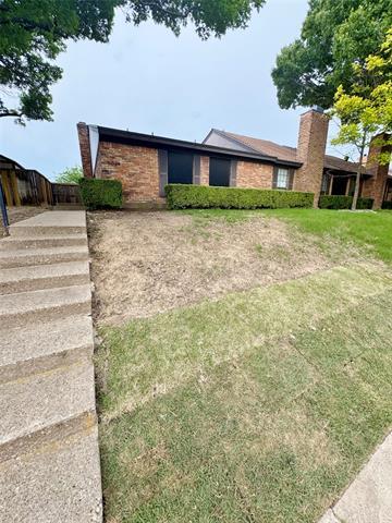 Primary Photo - 5029 Buttonwood Ln