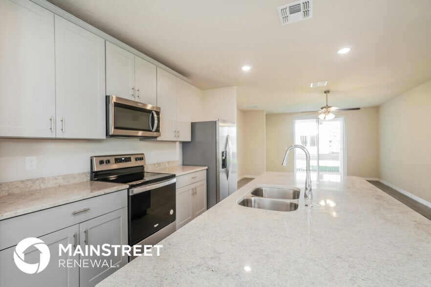Building Photo - 574 Amadoras Wy