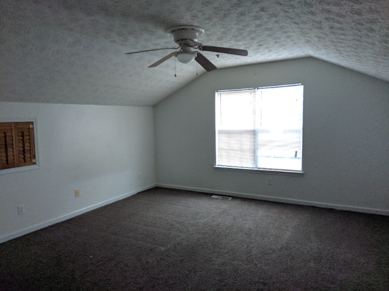 Building Photo - 2355 Wellington Cir