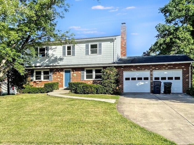 Primary Photo - 13382 Brookfield Ct